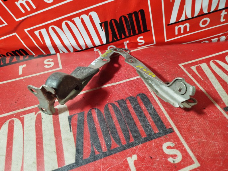 Петля (Шарнир капота), 1000 рублей, Красноярск