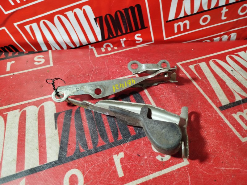 Петля (Шарнир капота), 1000 рублей, Красноярск