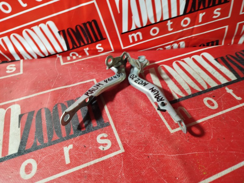 Петля (Шарнир капота), 1000 рублей, Красноярск