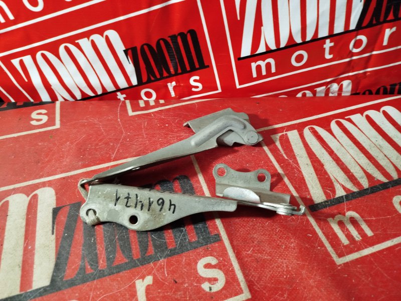 Петля (Шарнир капота), 800 рублей, Красноярск