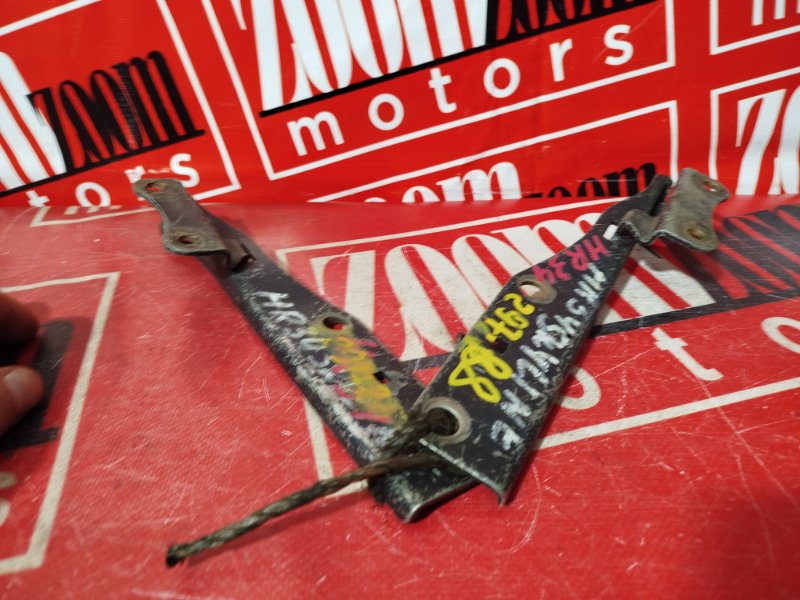 Петля (Шарнир капота), 1600 рублей, Красноярск