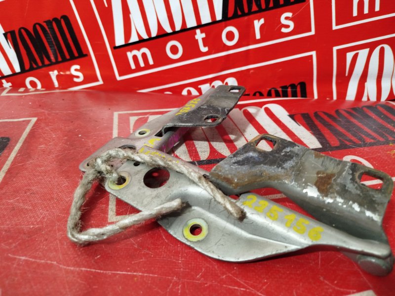 Петля (Шарнир капота), 400 рублей, Красноярск