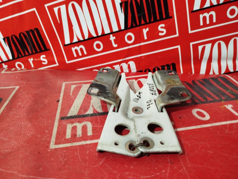 Петля (Шарнир капота), 400 рублей, Красноярск