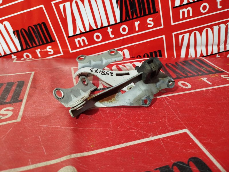 Петля (Шарнир капота), 800 рублей, Красноярск