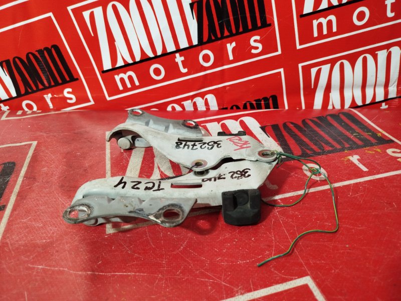 Петля (Шарнир капота), 800 рублей, Красноярск