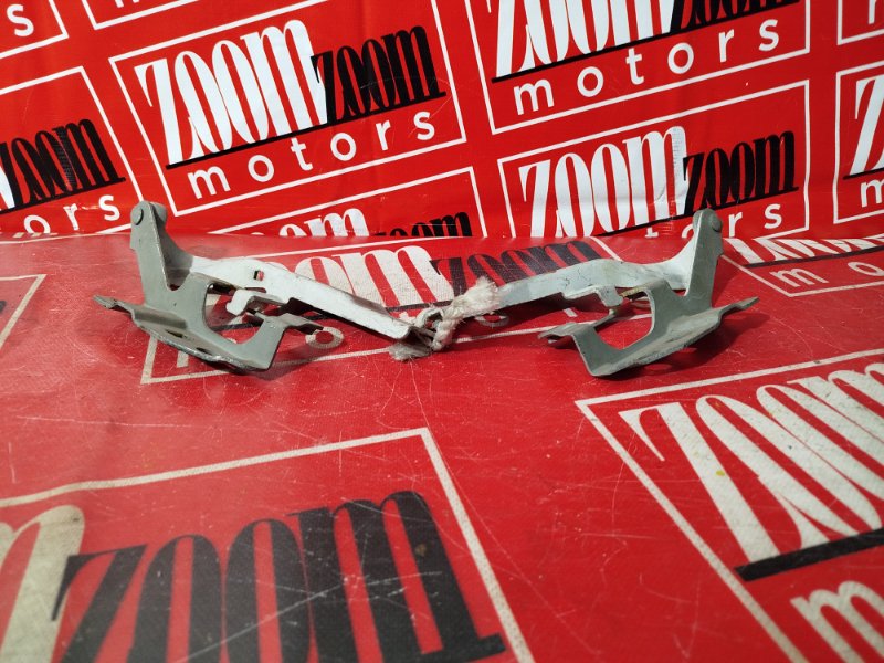 Петля (Шарнир капота), 500 рублей, Красноярск