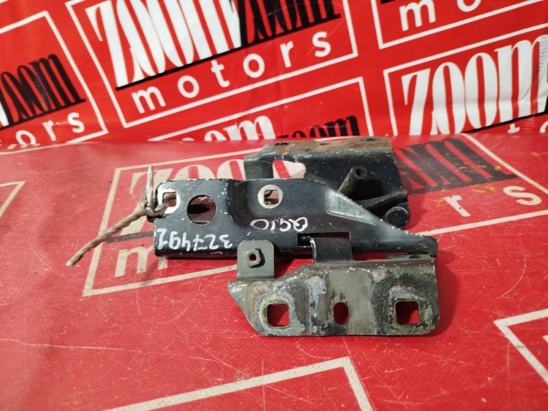 Петля (Шарнир капота), 400 рублей, Красноярск