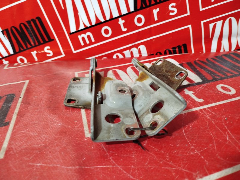 Петля (Шарнир капота), 400 рублей, Красноярск