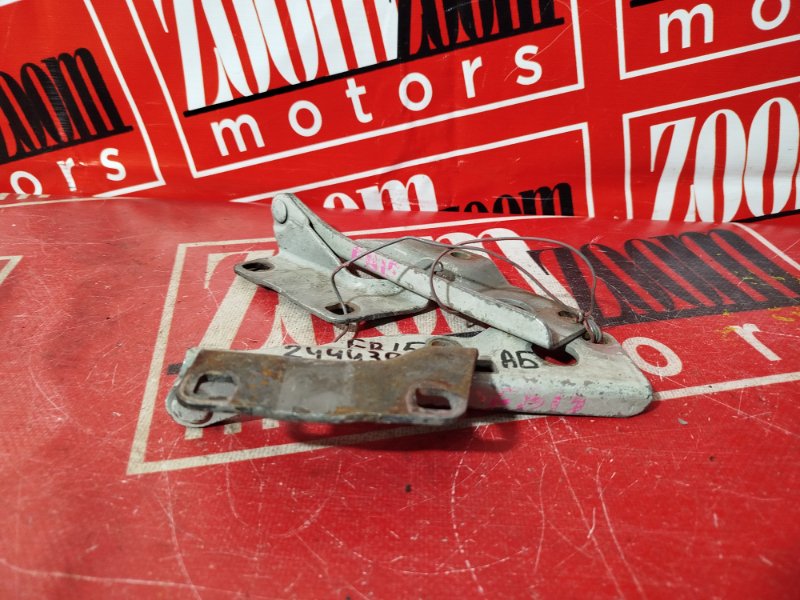 Петля (Шарнир капота), 400 рублей, Красноярск