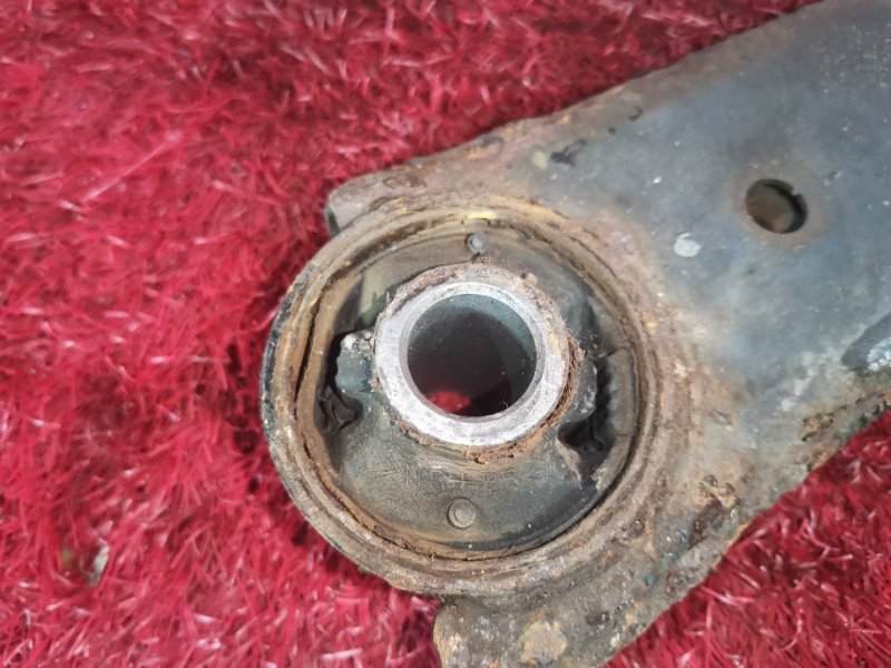 Рычаг подвески нижний, 1500 рублей, Красноярск