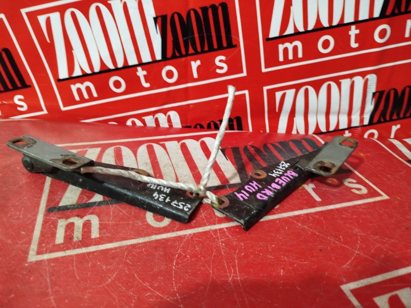 Петля (Шарнир капота), 500 рублей, Красноярск