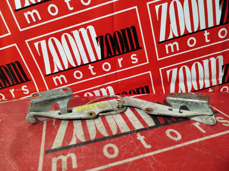 Петля (Шарнир капота), 500 рублей, Красноярск