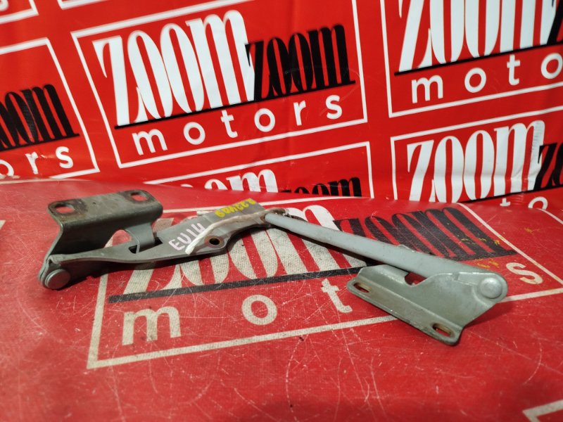 Петля (Шарнир капота), 500 рублей, Красноярск