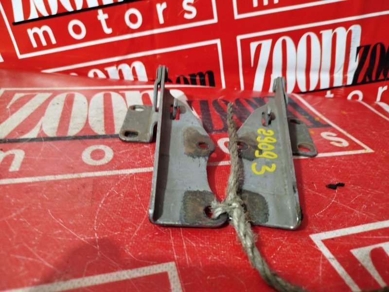 Петля (Шарнир капота), 500 рублей, Красноярск