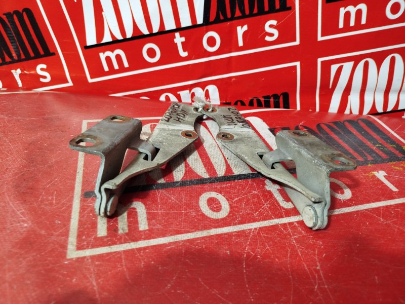 Петля (Шарнир капота), 500 рублей, Красноярск