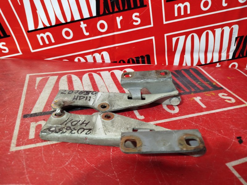 Петля (Шарнир капота), 500 рублей, Красноярск