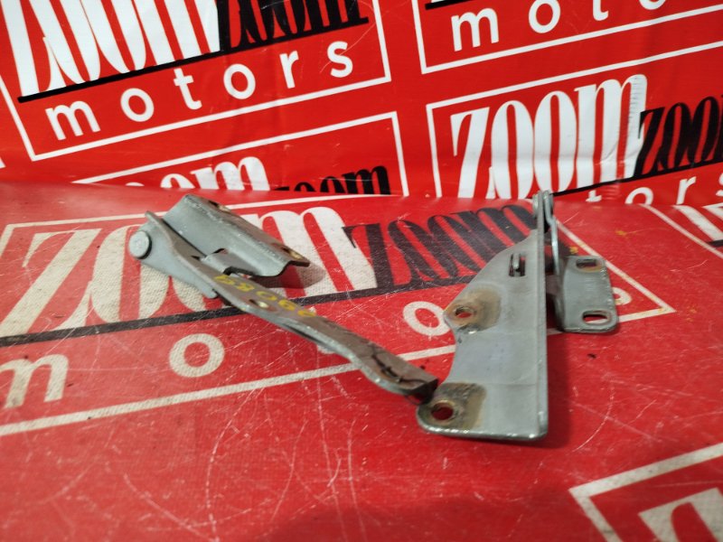 Петля (Шарнир капота), 500 рублей, Красноярск