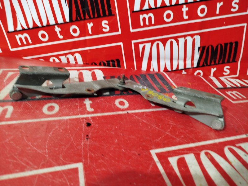 Петля (Шарнир капота), 500 рублей, Красноярск