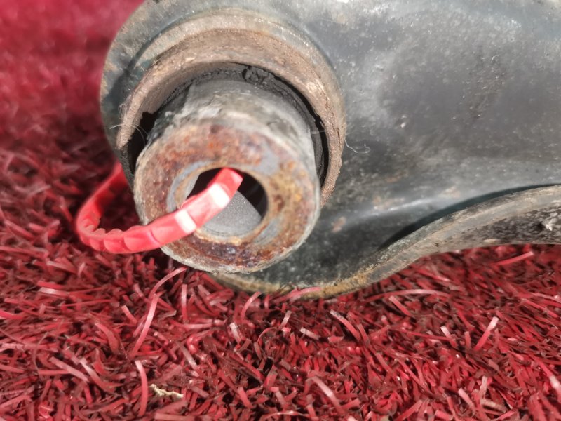 Рычаг подвески верхний, 1500 рублей, Красноярск