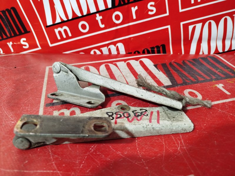 Петля (Шарнир капота), 500 рублей, Красноярск