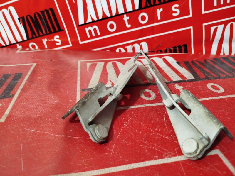 Петля (Шарнир капота), 500 рублей, Красноярск