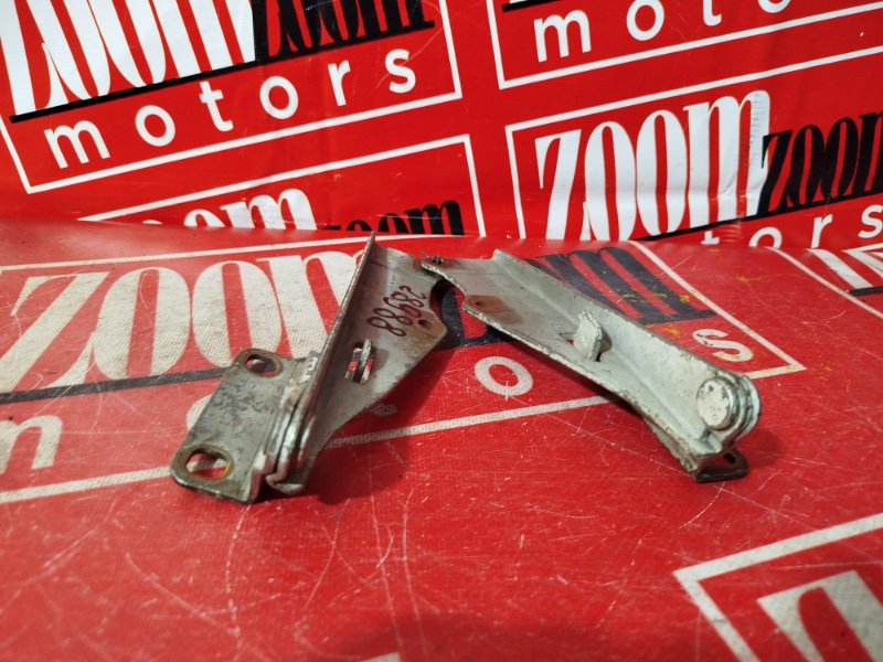 Петля (Шарнир капота), 500 рублей, Красноярск