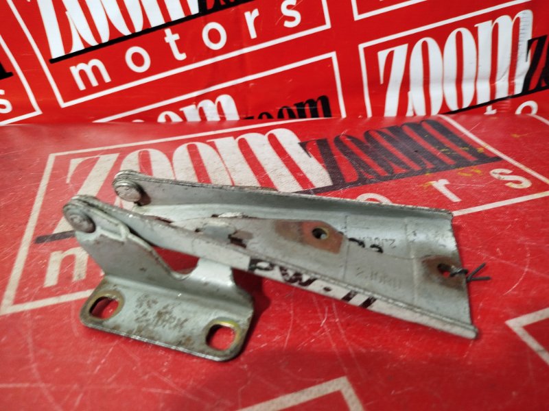 Петля (Шарнир капота), 500 рублей, Красноярск