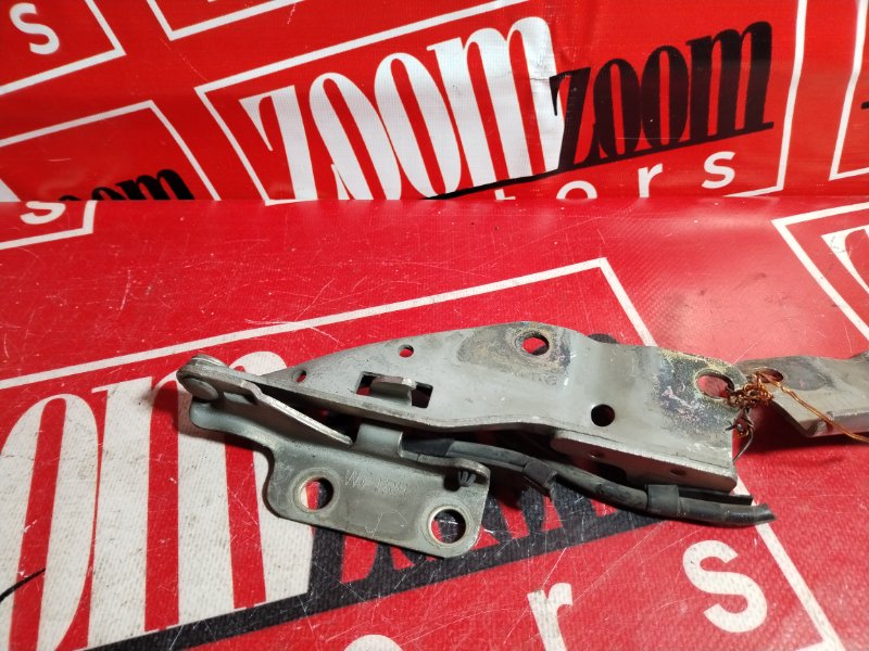 Петля (Шарнир капота), 500 рублей, Красноярск