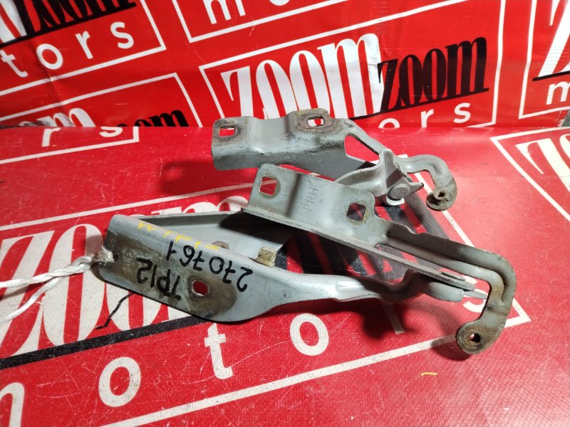 Петля (Шарнир капота), 500 рублей, Красноярск