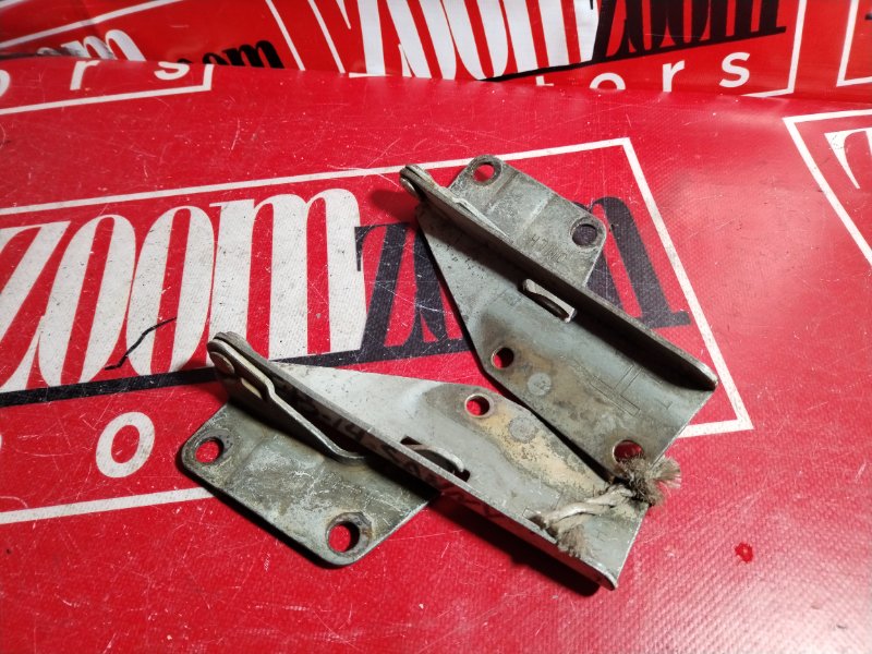 Петля (Шарнир капота), 800 рублей, Красноярск