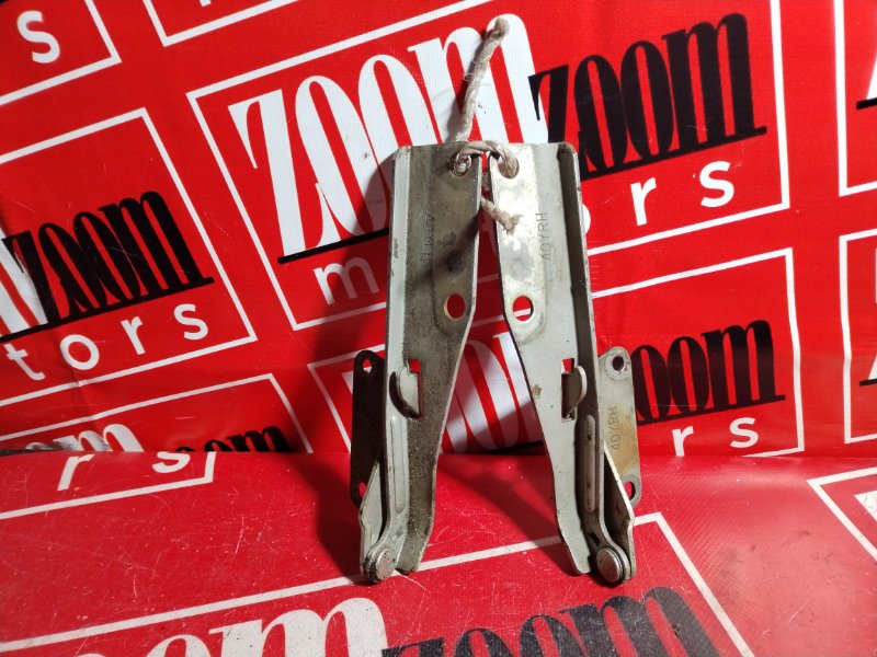 Петля (Шарнир капота), 1000 рублей, Красноярск