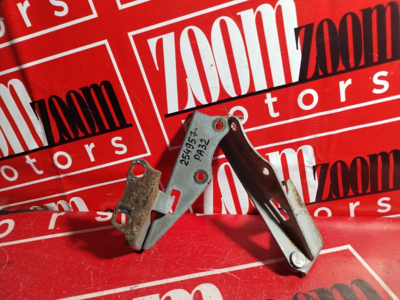 Петля (Шарнир капота), 500 рублей, Красноярск