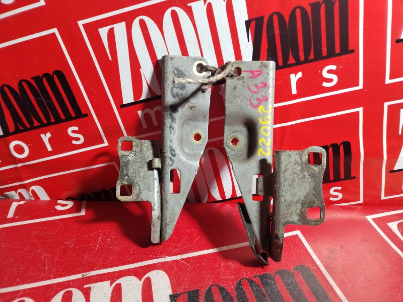 Петля (Шарнир капота), 500 рублей, Красноярск