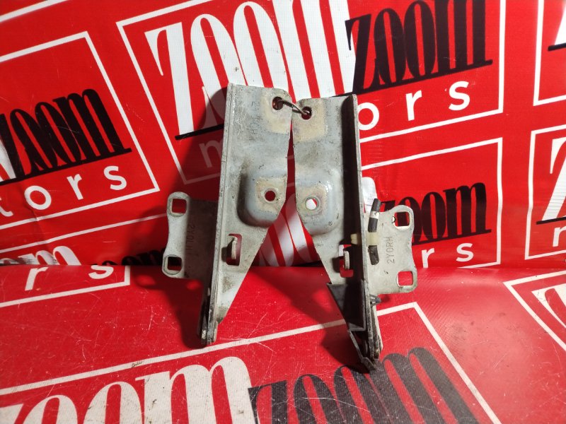 Петля (Шарнир капота), 500 рублей, Красноярск