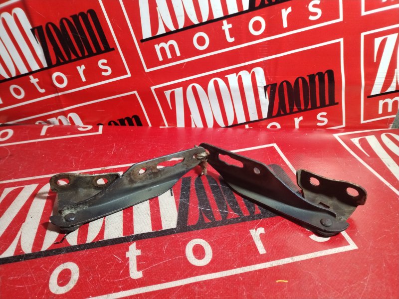 Петля (Шарнир капота), 500 рублей, Красноярск