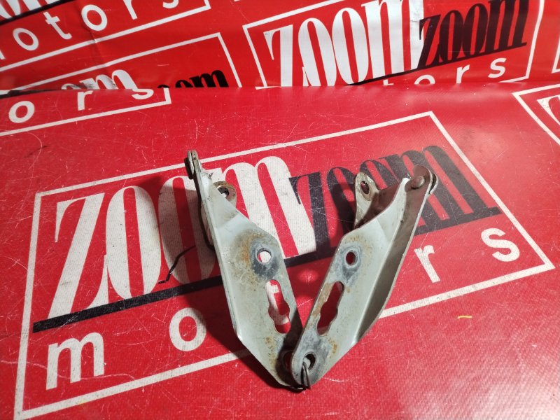 Петля (Шарнир капота), 500 рублей, Красноярск