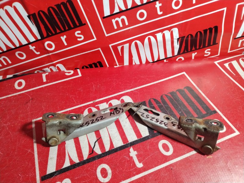 Петля (Шарнир капота), 500 рублей, Красноярск