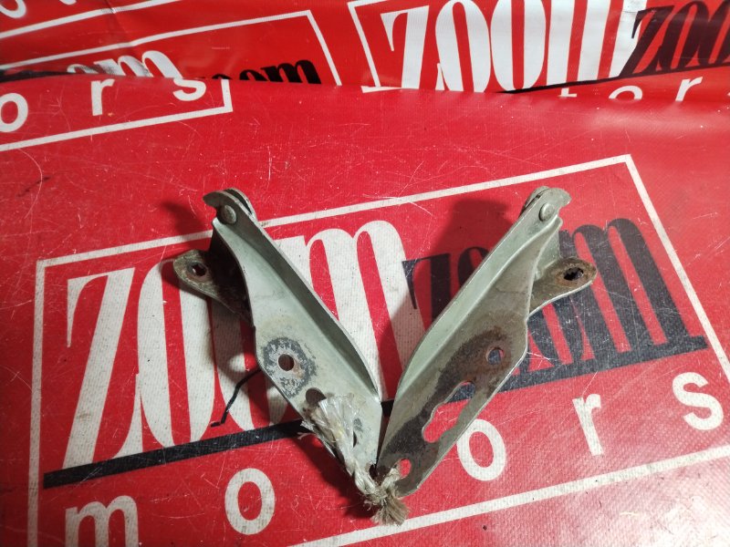 Петля (Шарнир капота), 500 рублей, Красноярск