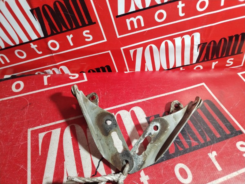 Петля (Шарнир капота), 500 рублей, Красноярск