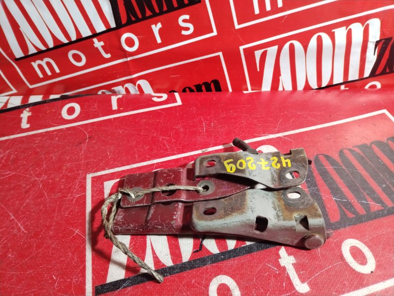 Петля (Шарнир капота), 400 рублей, Красноярск