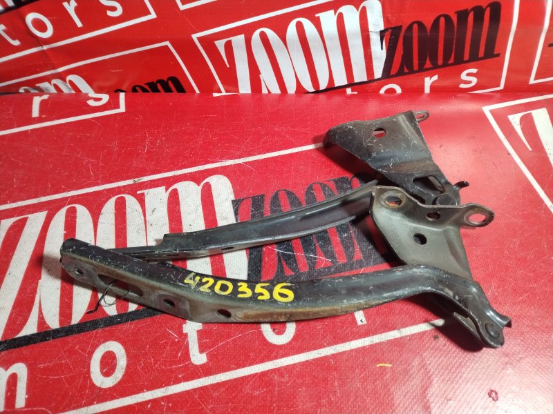 Петля (Шарнир капота), 500 рублей, Красноярск