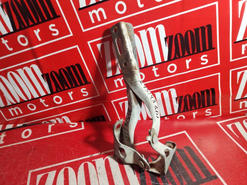 Петля (Шарнир капота), 500 рублей, Красноярск