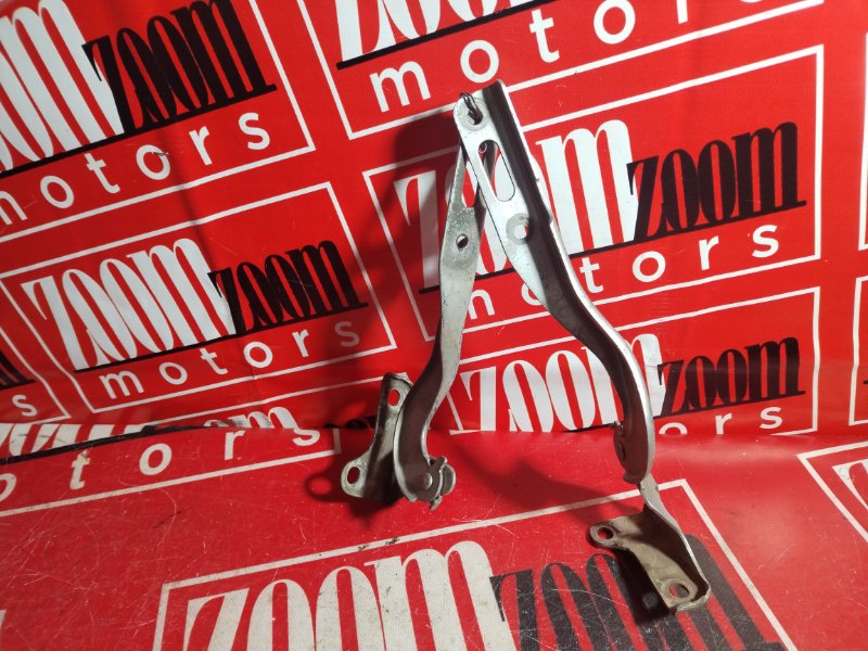 Петля (Шарнир капота), 500 рублей, Красноярск