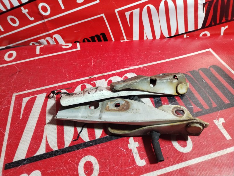 Петля (Шарнир капота), 400 рублей, Красноярск