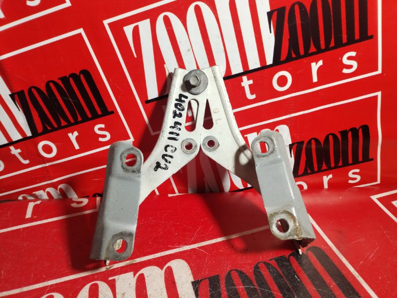 Петля (Шарнир капота), 500 рублей, Красноярск