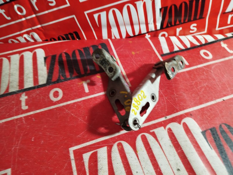 Петля (Шарнир капота), 1000 рублей, Красноярск