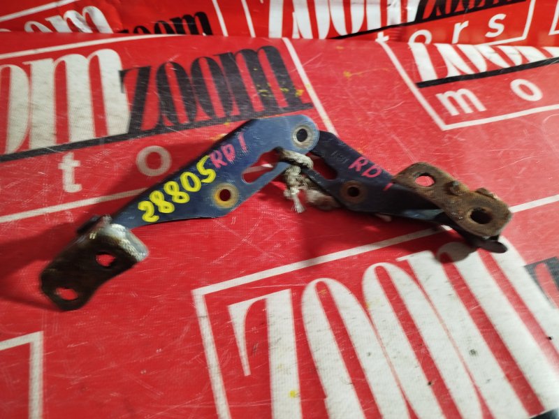 Петля (Шарнир капота), 1000 рублей, Красноярск