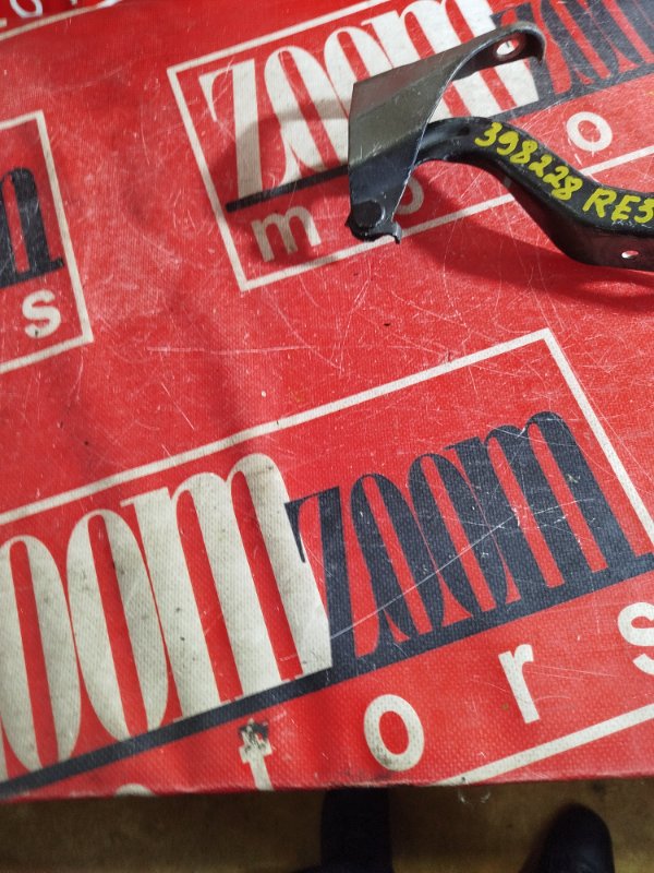 Петля (Шарнир капота), 1000 рублей, Красноярск