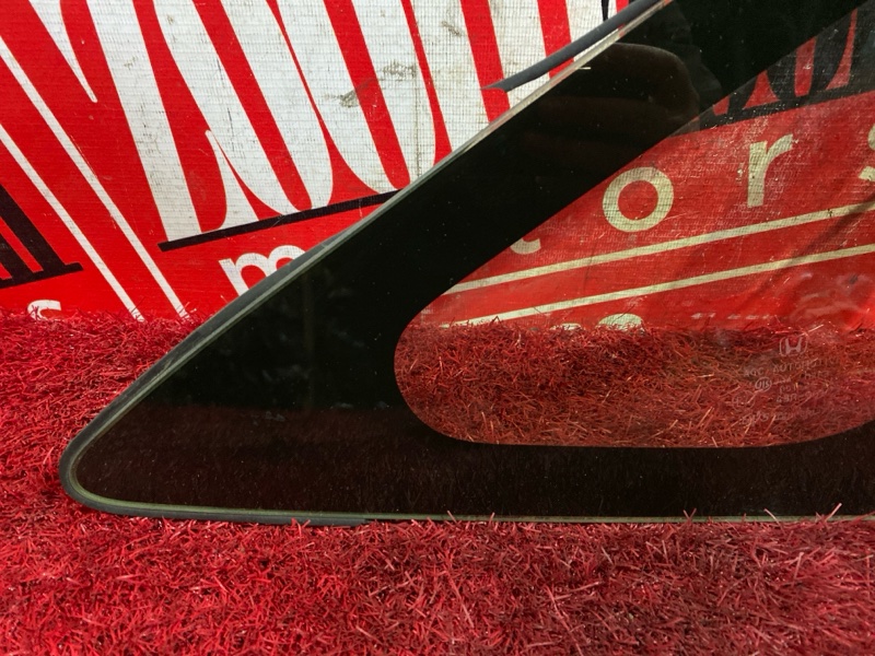 Стекло боковое, 3800 рублей, Красноярск