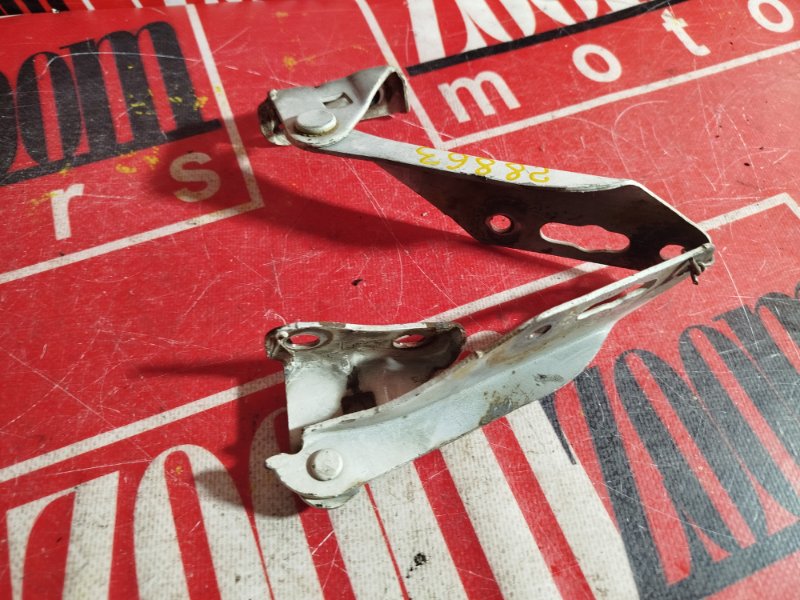 Петля (Шарнир капота), 500 рублей, Красноярск